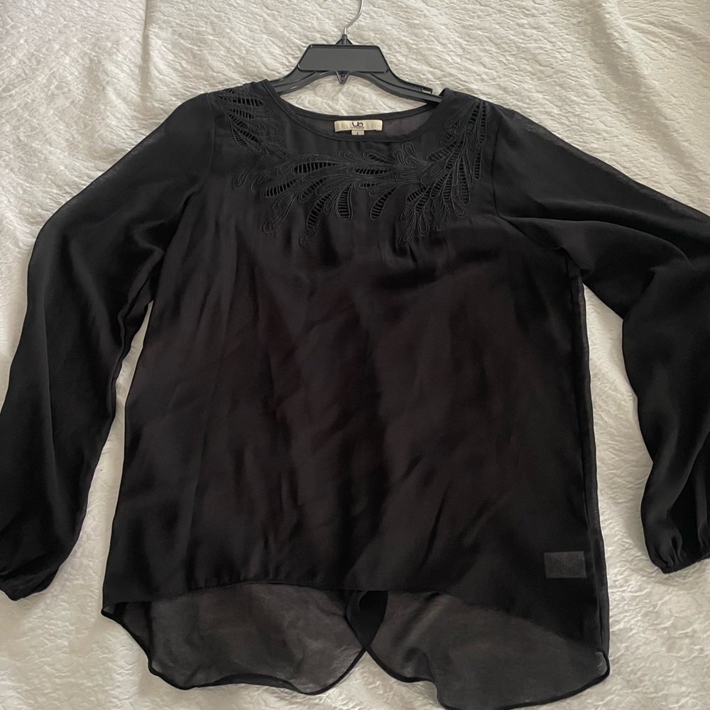 Ya Los Angeles sheer flowy dressy blouse